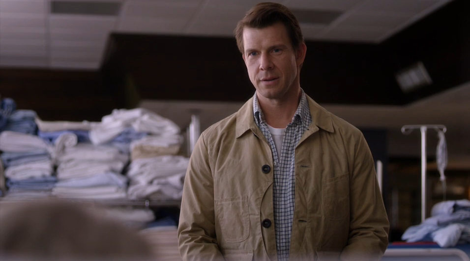 Eric Mabius in Signed, Sealed, Delivered: Lost Without You