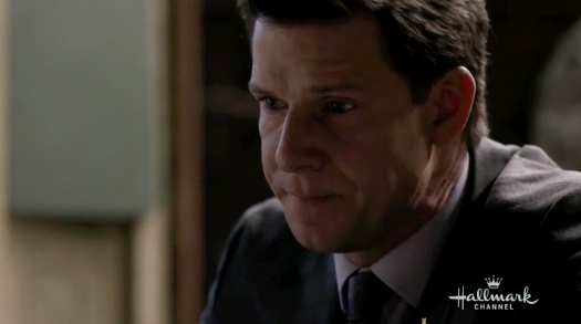 Eric Mabius as a troubled Oliver in The Masterpiece. 